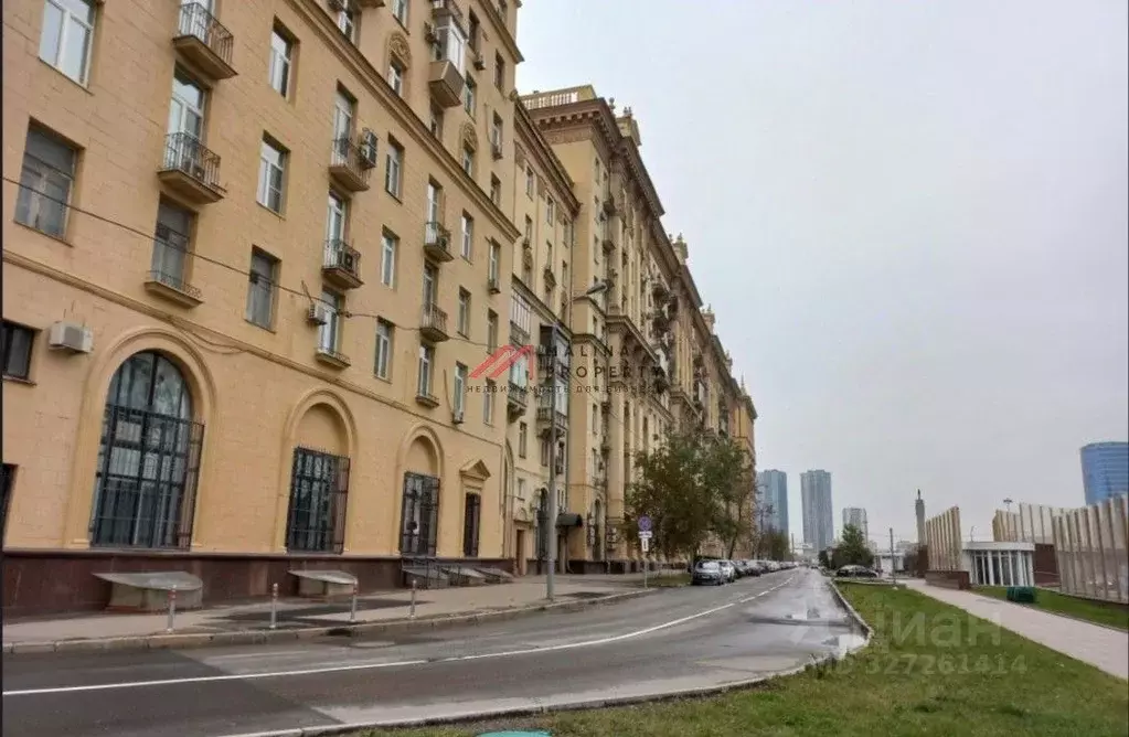 Торговая площадь в Москва Кутузовский просп., 30 (124 м) - Фото 1