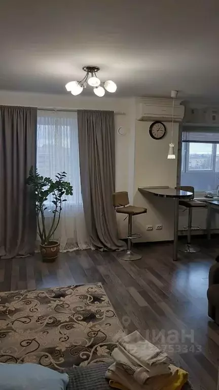 Студия Псковская область, Псков ул. Труда, 50 (37.8 м) - Фото 1