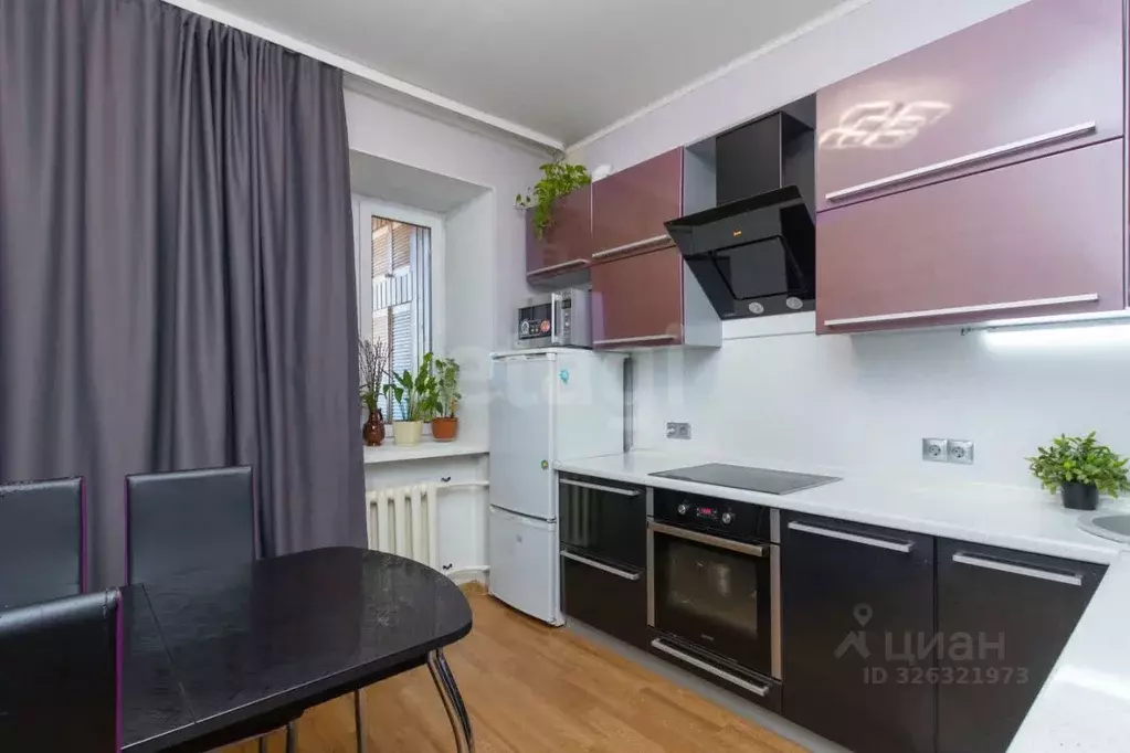 2-к кв. Тюменская область, Тюмень Солнечный проезд, 7 (53.2 м) - Фото 1