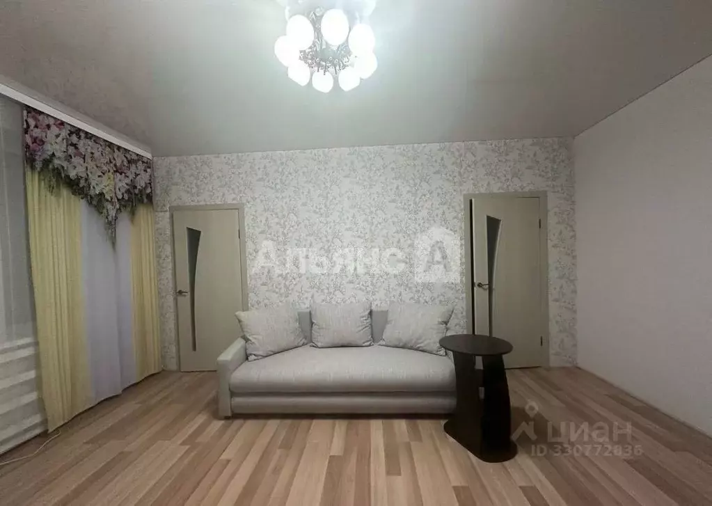 Дом в Краснодарский край, Усть-Лабинск Строительная ул. (68 м) - Фото 1