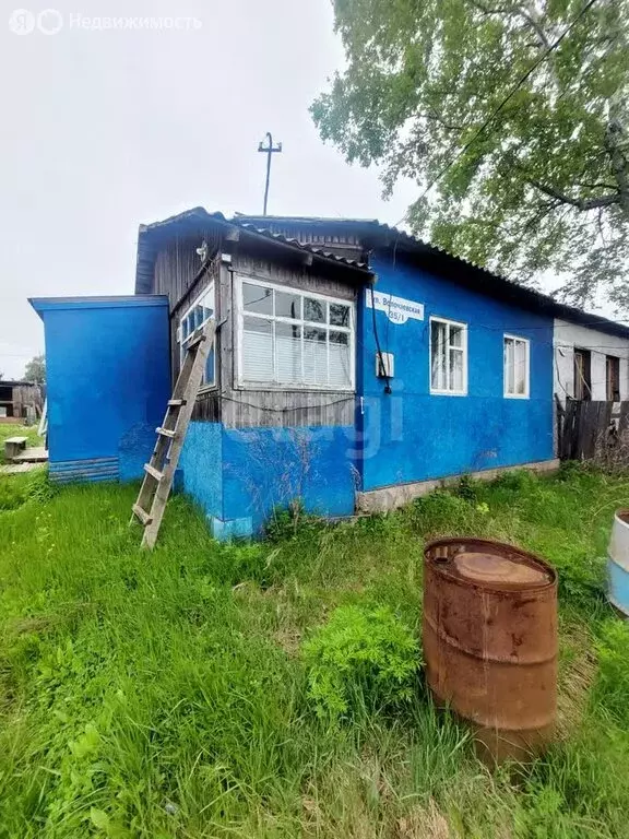 Дом в Хабаровский край, рабочий посёлок Ванино, Волочаевская улица, 35 ... - Фото 1