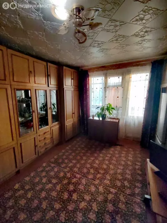 1-комнатная квартира: посёлок городского типа Белые Берега, улица ... - Фото 1