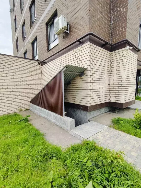 1-к кв. Тульская область, Новомосковск Пионерская ул., 18Дк1 (53.2 м) - Фото 1