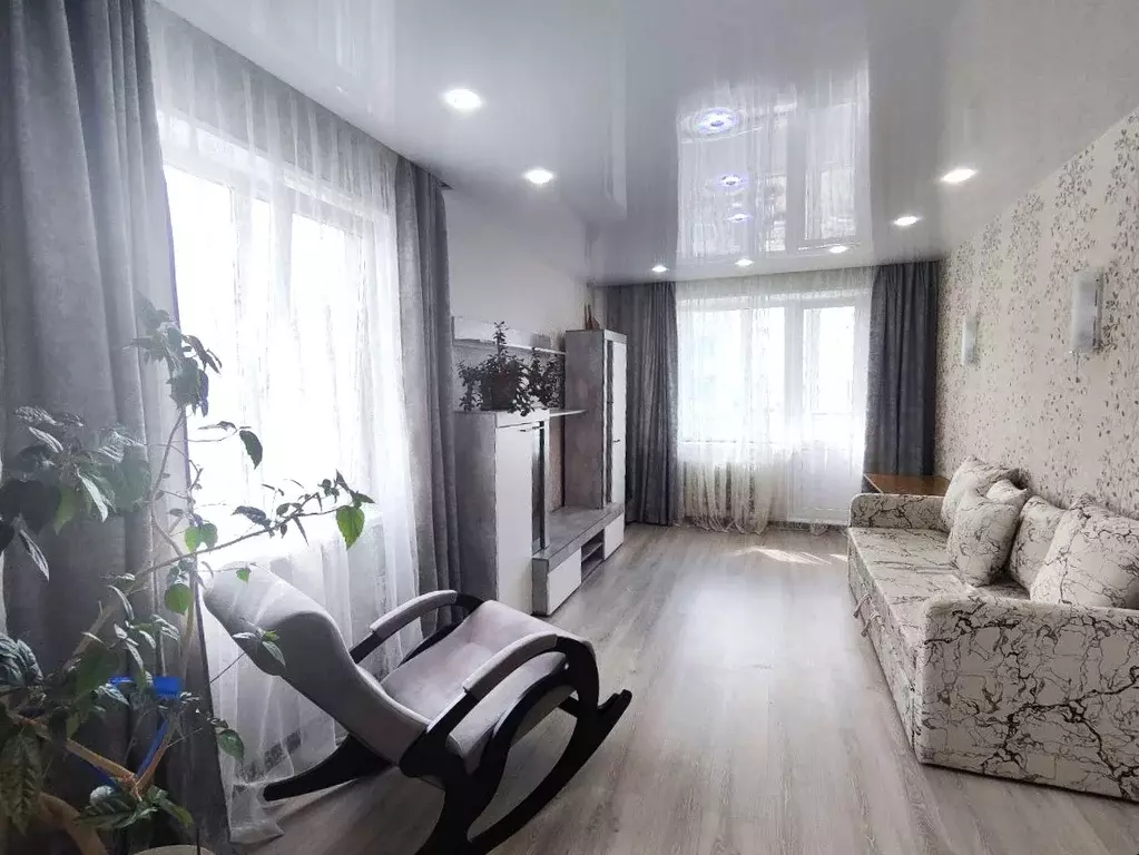 Продаётся 3-к квартира, 57.5 м - Фото 1