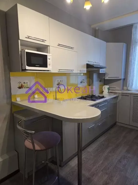 1-к. квартира, 45 м, 3/10 эт. - Фото 0