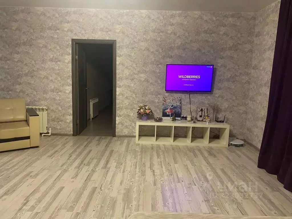 1-к кв. Удмуртия, Глазов Сибирская ул., 99 (90.0 м) - Фото 2