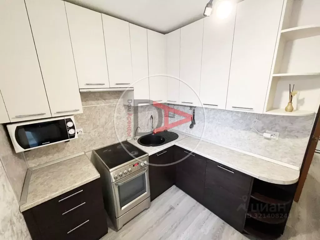 1-к кв. Башкортостан, Уфа ул. Уфимское Шоссе, 18/3 (35.0 м) - Фото 1