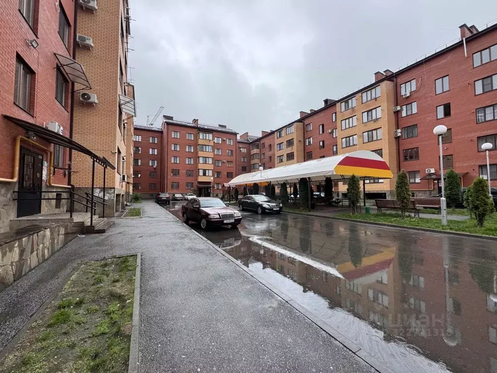 1-к кв. Северная Осетия, Владикавказ ул. Генерала Дзусова, 16с1 (57.0 ... - Фото 1