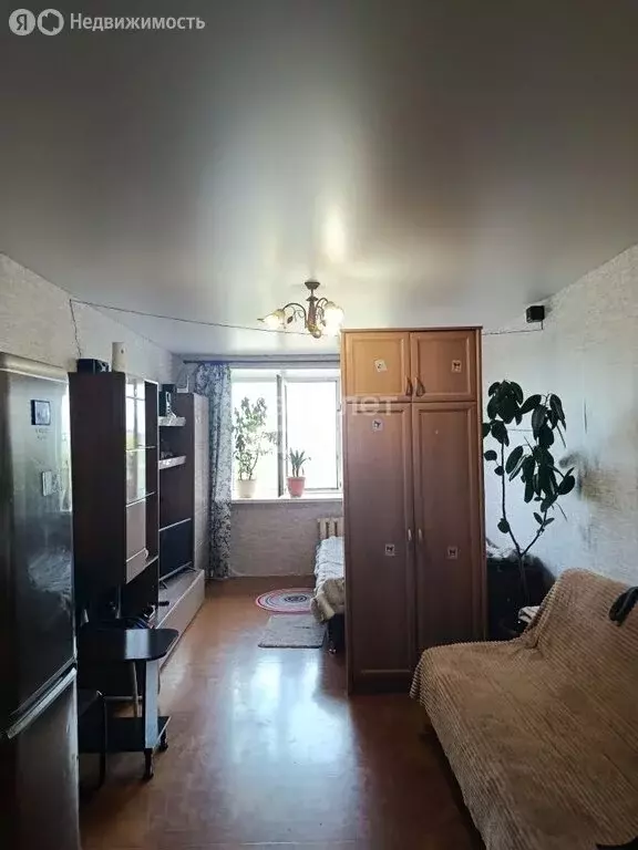1к в 20-комнатной квартире (18.5 м) - Фото 1