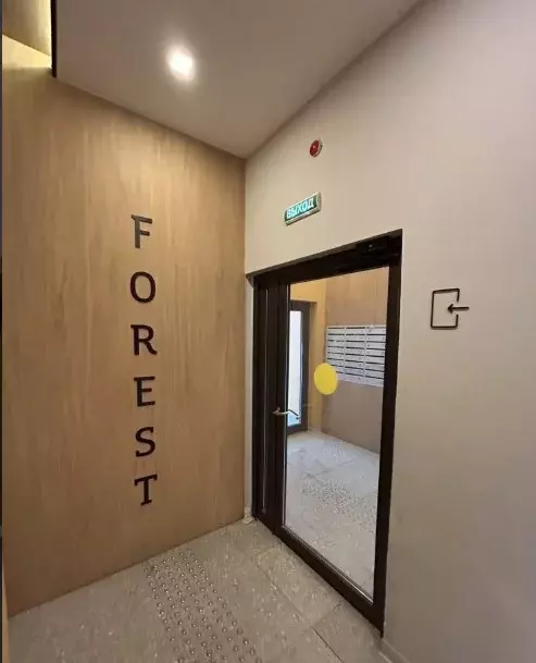 Продается 2-комнатная квартира - Фото 1