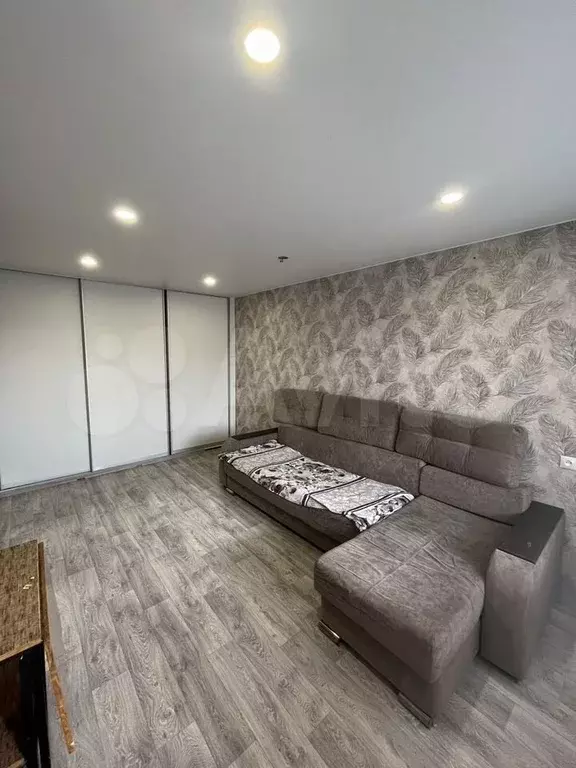 2-к. квартира, 44 м, 9/9 эт. - Фото 1