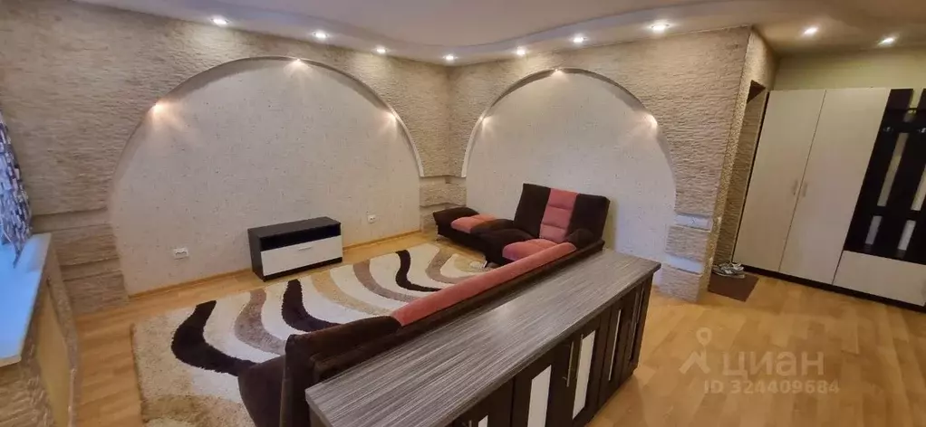 2-к кв. Новгородская область, Боровичи Ленинградская ул., 40 (62.3 м) - Фото 2