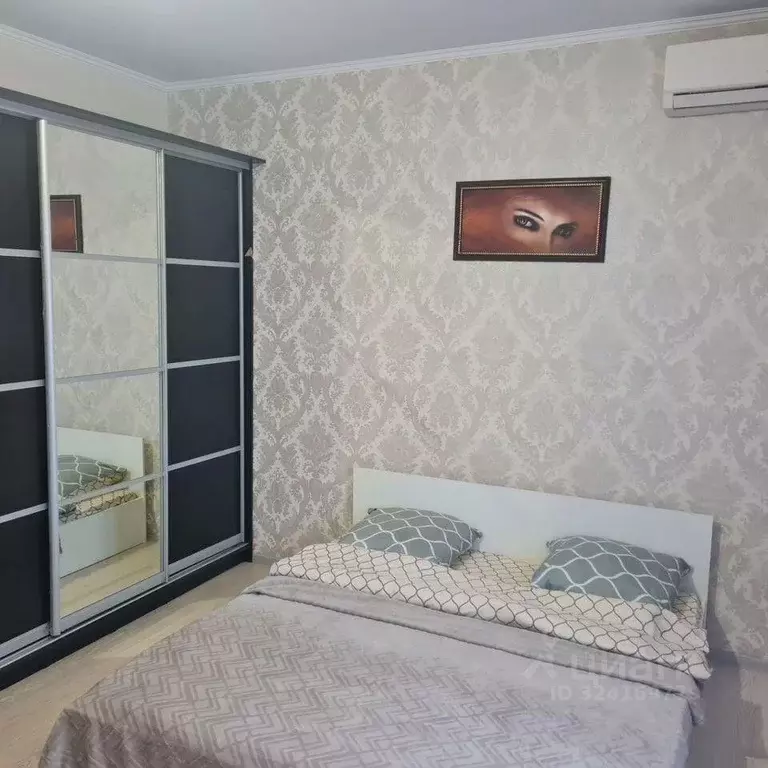 1-к кв. Краснодарский край, Абинск Комсомольский просп., 163А (37.0 м) - Фото 2