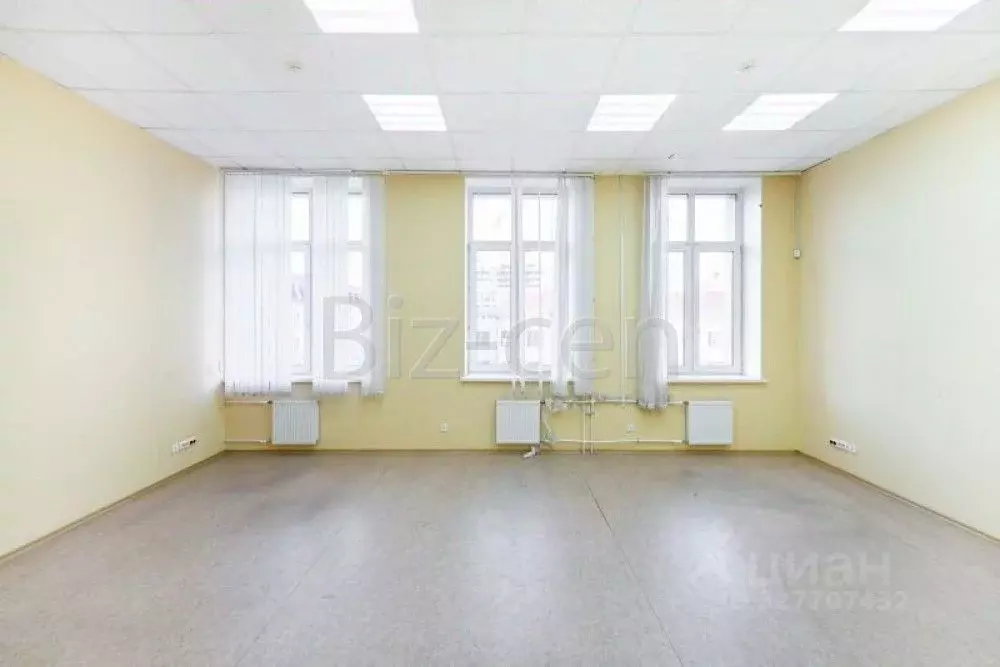 Офис в Санкт-Петербург Уральская ул., 19к10 (43 м) - Фото 1