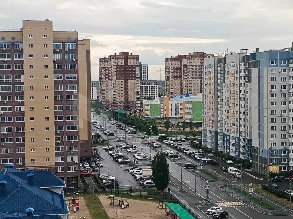2-к кв. Тюменская область, Тюмень Широтная ул., 172А (67.1 м) - Фото 1