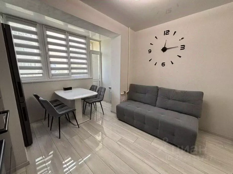 2-к кв. Самарская область, Самара Съездовская ул., 8 (71.4 м) - Фото 2