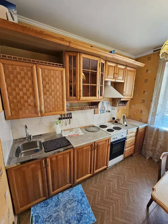 1-к. квартира, 40 м, 8/10 эт. - Фото 1