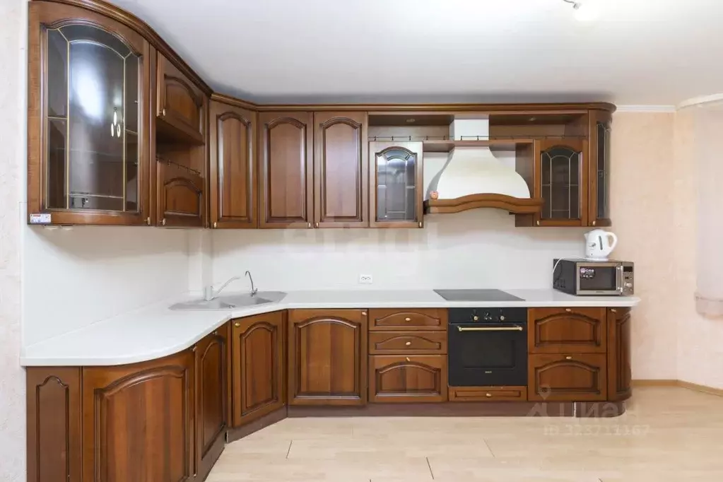 1-к кв. Тюменская область, Тюмень 6-й мкр, ул. Валерии Гнаровской, ... - Фото 1