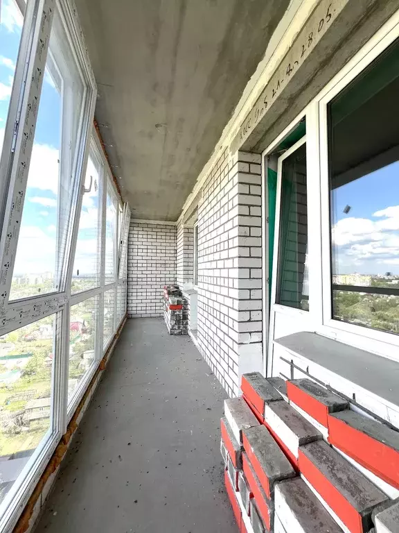 Продаётся 2-к квартира, 70 м - Фото 0