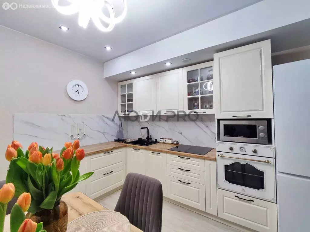 2-комнатная квартира: Ижевск, улица Льва Толстого, 24 (65.3 м) - Фото 2