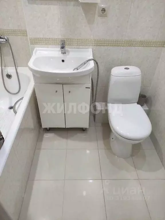 2-к кв. Новосибирская область, Новосибирск ул. Дуси Ковальчук, 250 ... - Фото 1