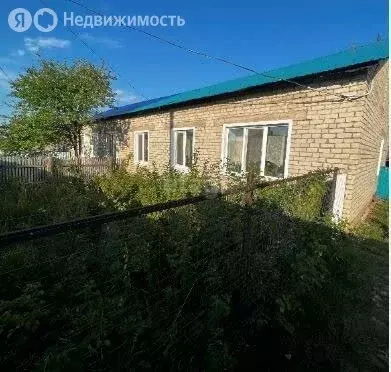 Дом в Мишкинский район, Староарзаматовский сельсовет, деревня ... - Фото 0