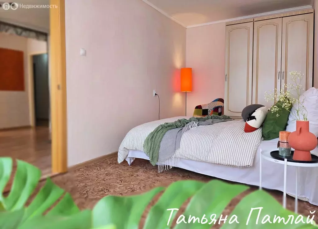 2-комнатная квартира: Арсеньев, Октябрьская улица, 24 (45 м) - Фото 1