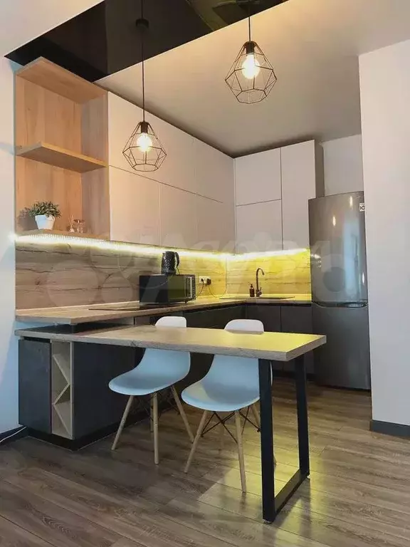 1-к. квартира, 40 м, 15/17 эт. - Фото 0