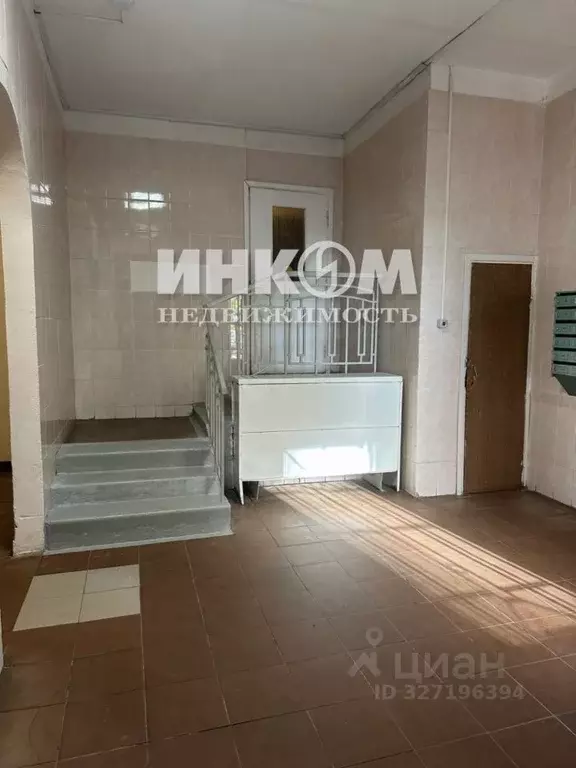 4-к кв. Москва ул. Маршала Савицкого, 4к2 (83.7 м) - Фото 1