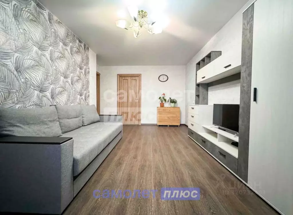 3-к кв. Чувашия, Чебоксары Хузангая ул., 1 (61.5 м) - Фото 0