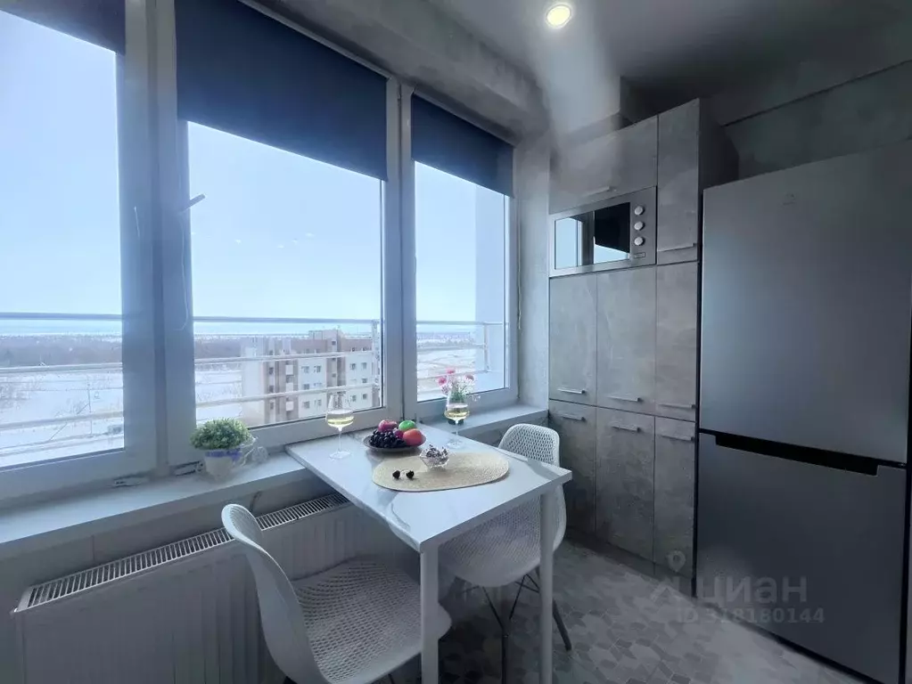 Студия Ямало-Ненецкий АО, Новый Уренгой Созидателей мкр, 2к4 (37.0 м) - Фото 2