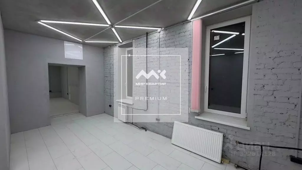 Помещение свободного назначения в Санкт-Петербург ул. Бабушкина, 7 (82 ... - Фото 1