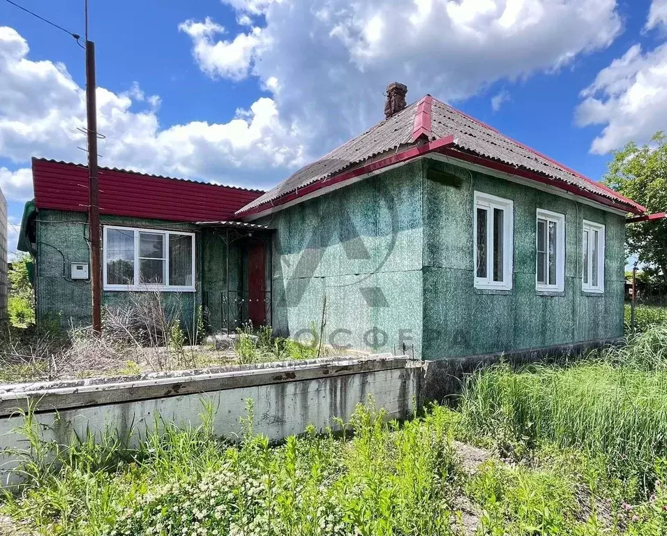 Дом в Краснодарский край, Апшеронское городское поселение, Цуревский ... - Фото 1