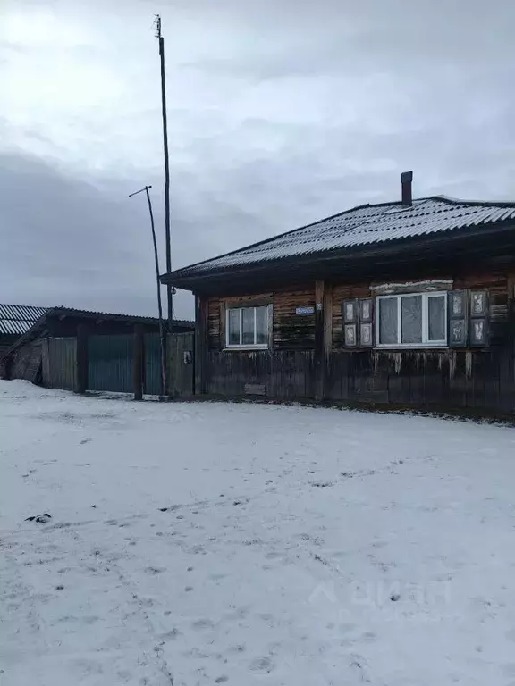 Дом в Тюменская область, Голышмановский муниципальный округ, д. ... - Фото 1