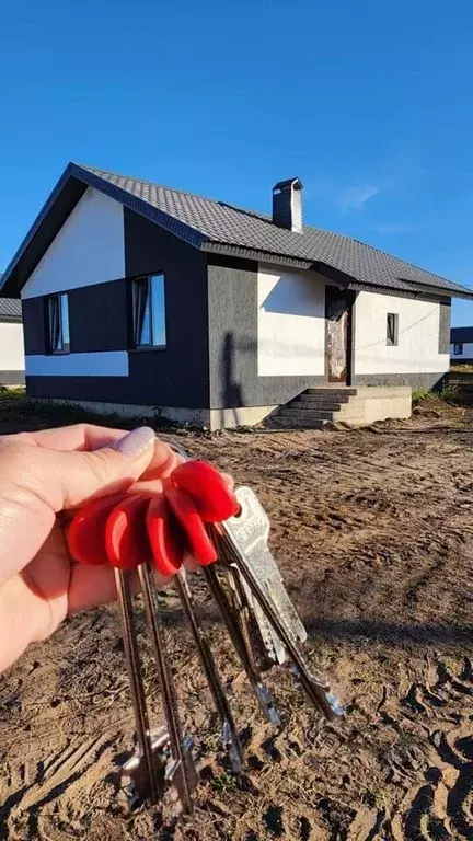 Дом в Башкортостан, Иглинский район, Акбердинский сельсовет, д. ... - Фото 2