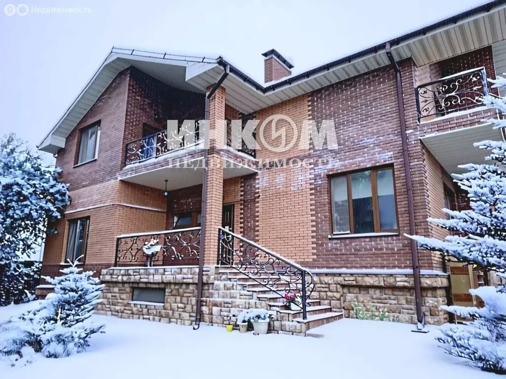 Дом в Дедовск, улица Дедово, 10 (420 м) - Фото 0