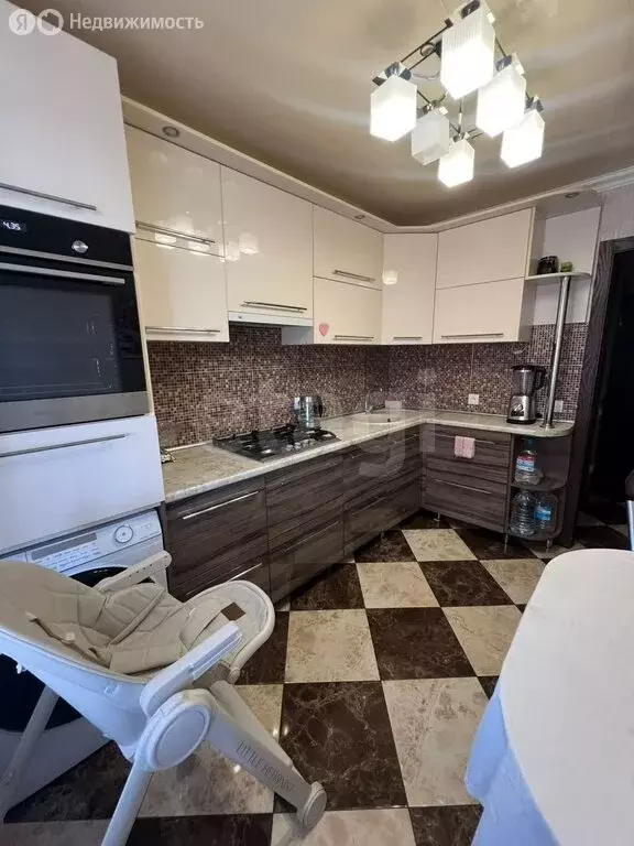 2-комнатная квартира: Майкоп, Пионерская улица, 383к2 (47.3 м) - Фото 1