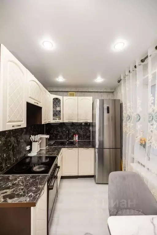 2-к кв. Ханты-Мансийский АО, Сургут ул. Бажова, 3 (43.3 м) - Фото 1