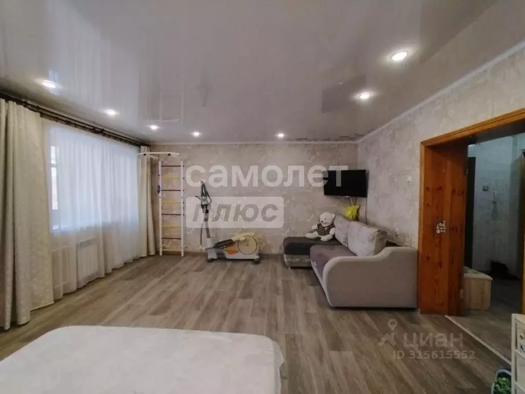 2-к кв. Алтайский край, Бийск Красноярский пер., 30/5 (56.0 м) - Фото 1