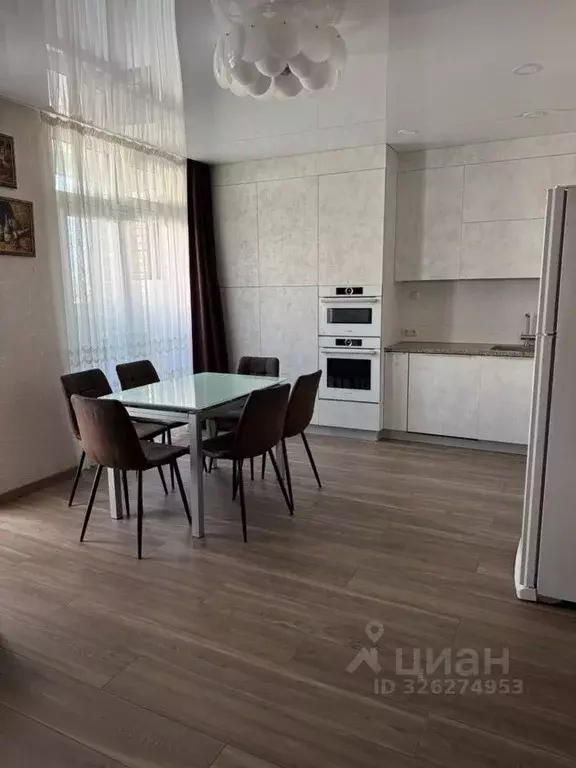 3-к кв. Севастополь ул. Колобова, 34/1 (70.0 м) - Фото 1