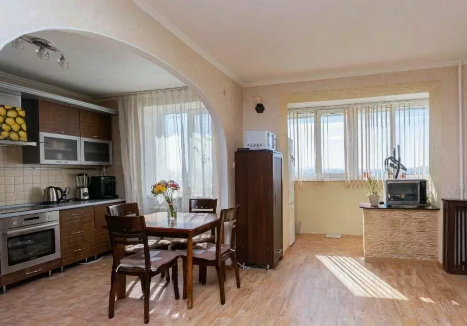 3-к кв. Крым, Симферополь ул. Киевская, 173 (68.7 м) - Фото 0