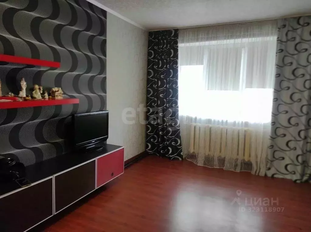 2-к кв. Ростовская область, Новочеркасск ул. Калинина, 61 (39.4 м) - Фото 0