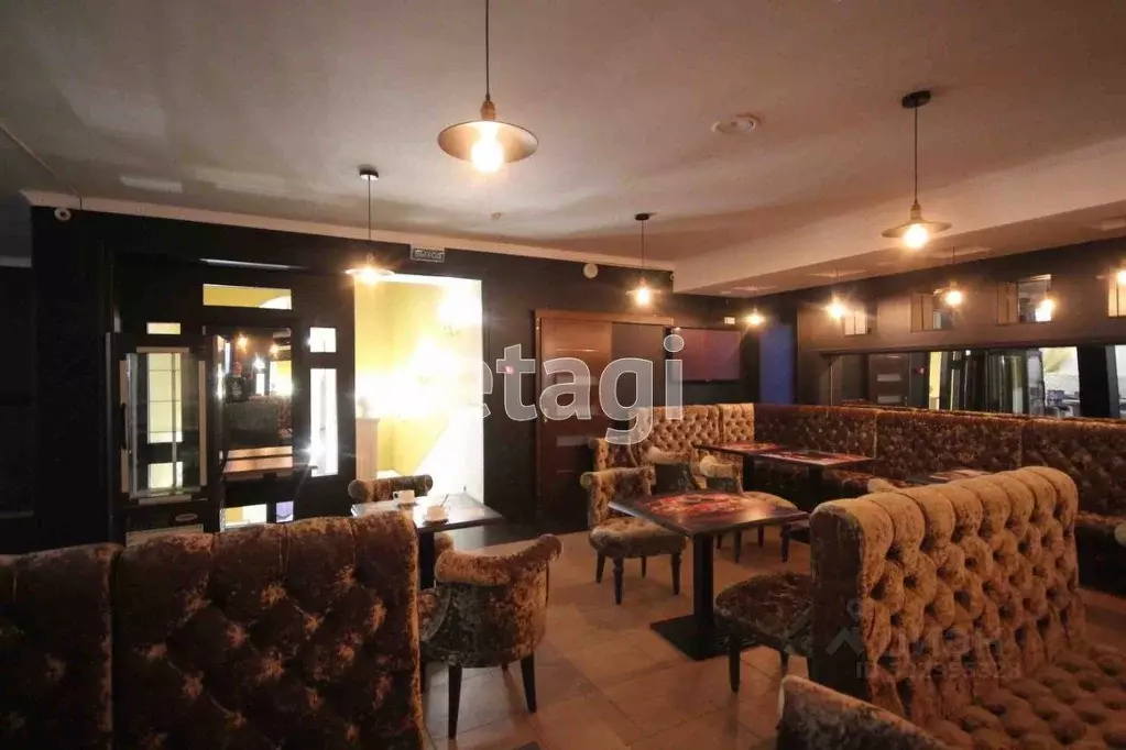 Торговая площадь в Ямало-Ненецкий АО, Новый Уренгой Северная ... - Фото 1