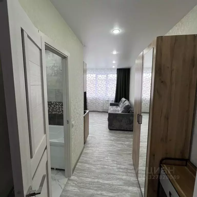 Студия Красноярский край, Красноярск Зеленая Роща мкр, ул. ... - Фото 1