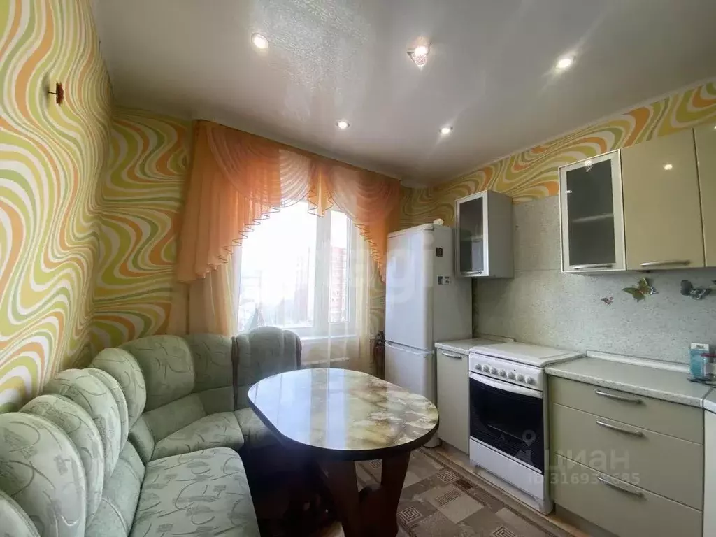 2-к кв. Ханты-Мансийский АО, Нягань 3-й мкр, 9 (50.1 м) - Фото 0