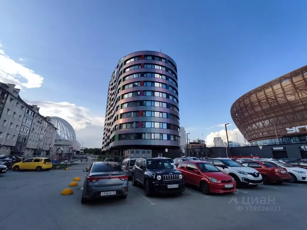 Помещение свободного назначения в Свердловская область, Екатеринбург ... - Фото 0