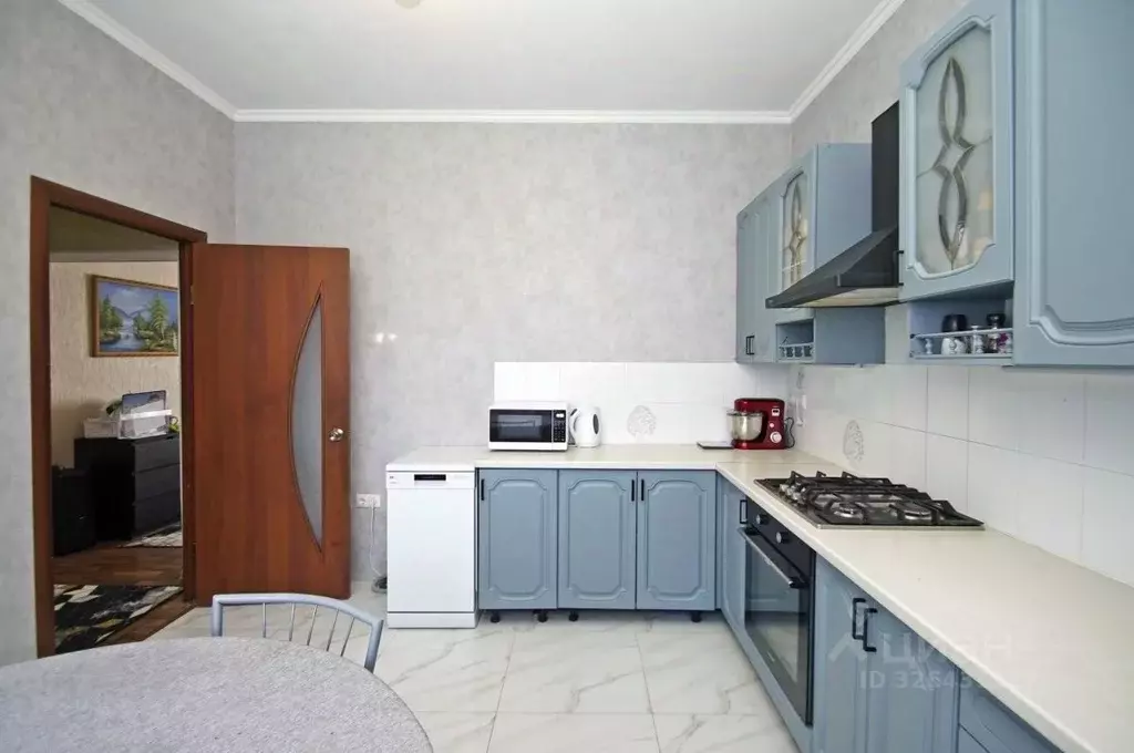 Дом в Омская область, Омск Кузбасская ул., 5 (208 м) - Фото 2