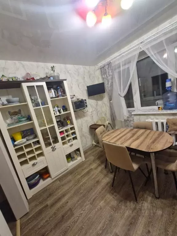 2-к кв. Саха (Якутия), Якутск ул. Бестужева-Марлинского, 10 (57.0 м) - Фото 1