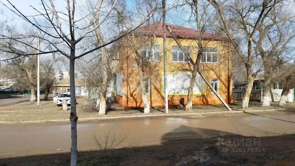 Офис в Астраханская область, Икрянинский район, с. Оранжереи ул. ... - Фото 1