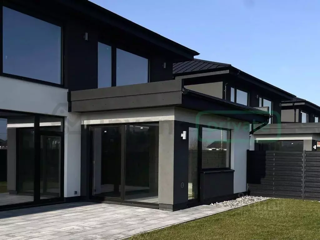 Дом в Калининградская область, Гурьевский муниципальный округ, пос. ... - Фото 2